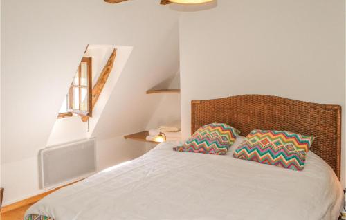 Stunning home in Padirac with 2 Bedrooms, WiFi and Outdoor swimming pool