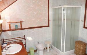 Stunning home in Payzac with 3 Bedrooms, Private swimming pool and Outdoor swimming pool
