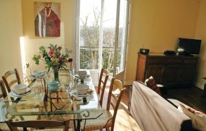 Stunning home in Peyrat le Chteau with 3 Bedrooms and WiFi