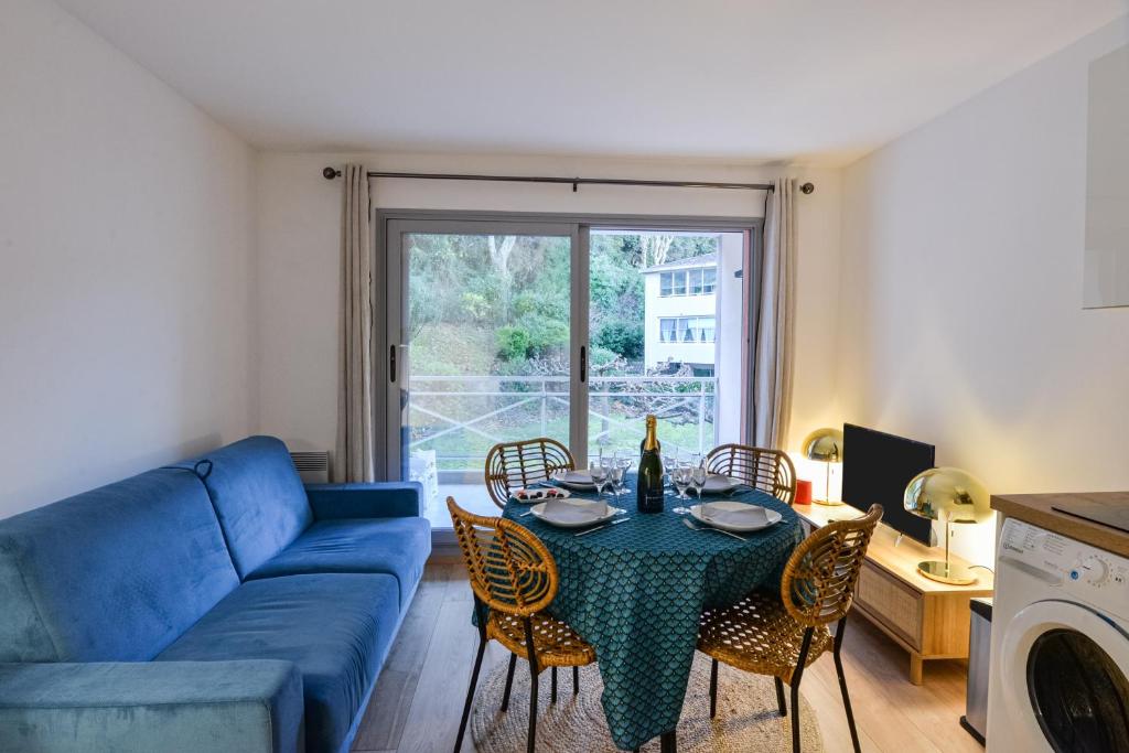 Stunning home in Ploubazlanec with WiFi and 1 Bedrooms 22620 Ploubazlanec