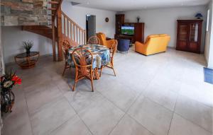 Stunning home in Pluherlin with 4 Bedrooms