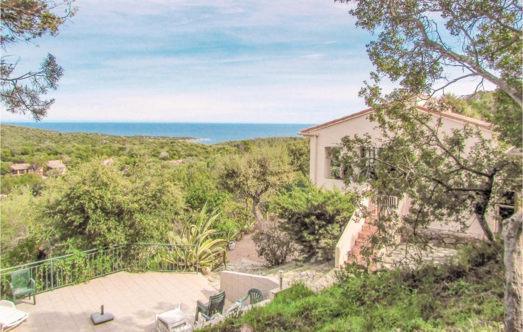 Stunning home in Porto Vecchio with 3 Bedrooms and WiFi , 20137 Perrelli
