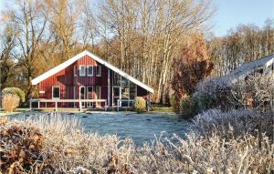 Stunning home in Rechlin with 2 Bedrooms, Sauna and WiFi