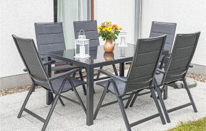 Stunning home in Rechlin with 3 Bedrooms and WiFi