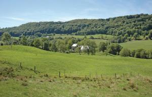 Stunning home in RIOM-S-MONTAGNES with 3 Bedrooms