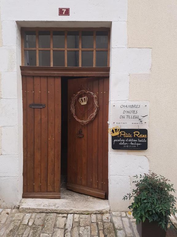 Stunning home in Saint-Gervais with 5 Bedrooms, Outdoor swimming pool and Heated swimming pool