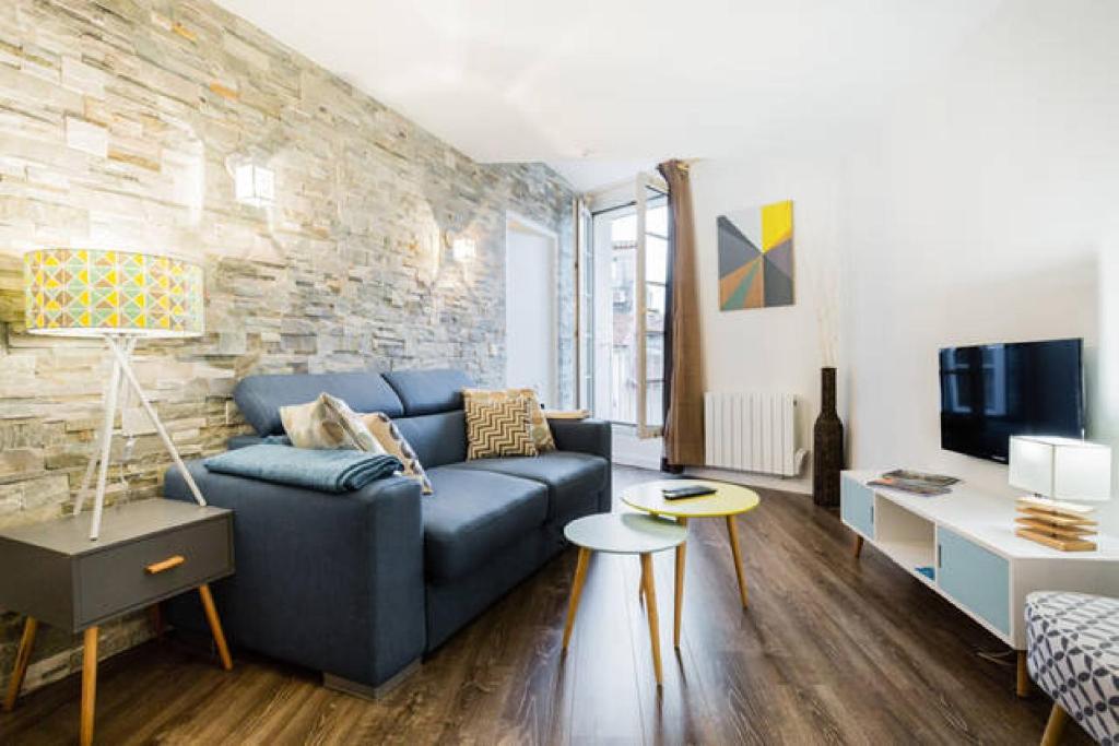 Stunning home in Savasse with 3 Bedrooms, WiFi and Private swimming pool
