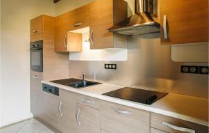 Stunning home in St Amand de Coly with 2 Bedrooms, Private swimming pool and Outdoor swimming pool