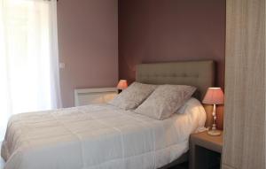 Stunning home in St Etienne de Boulogne with 2 Bedrooms and WiFi