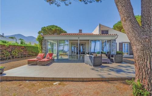 Stunning home in St Florent with 5 Bedrooms, WiFi and Outdoor swimming pool