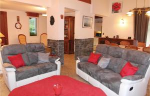 Stunning home in St Fortunat s-Eyrieux with 5 Bedrooms, WiFi and Outdoor swimming pool