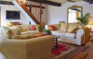 Maison de vacances Stunning home in St-Michel-de-Montjoie with 3 Bedrooms and WiFi  50670 Saint-Pois Normandie