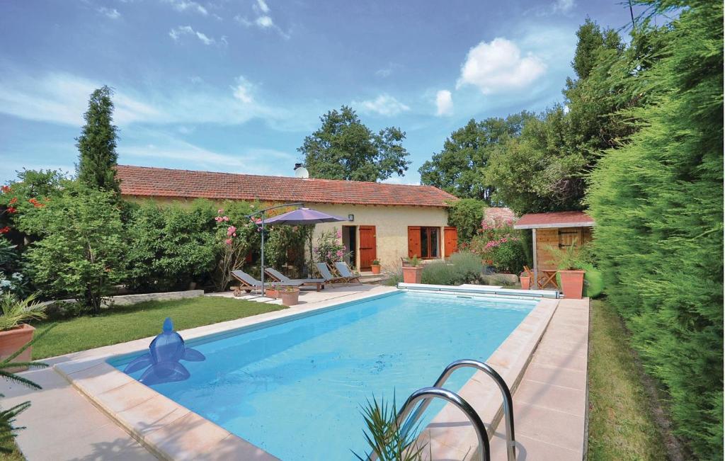 Stunning home in Tulette with 4 Bedrooms, WiFi and Private swimming pool , 26790 Tulette