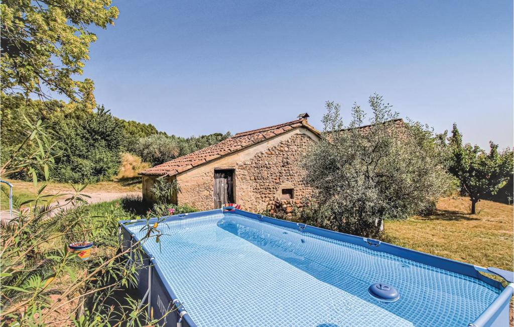 Maison de vacances Stunning home in Visan with 2 Bedrooms, Private swimming pool and Outdoor swimming pool  84820 Visan