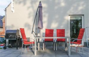 Stunning home in Wurster Nordseekste with 2 Bedrooms and WiFi