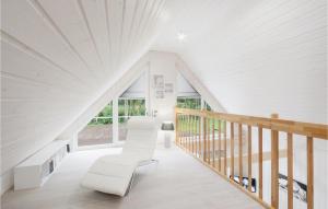 Stunning home in Zerpenschleuse with 2 Bedrooms and WiFi