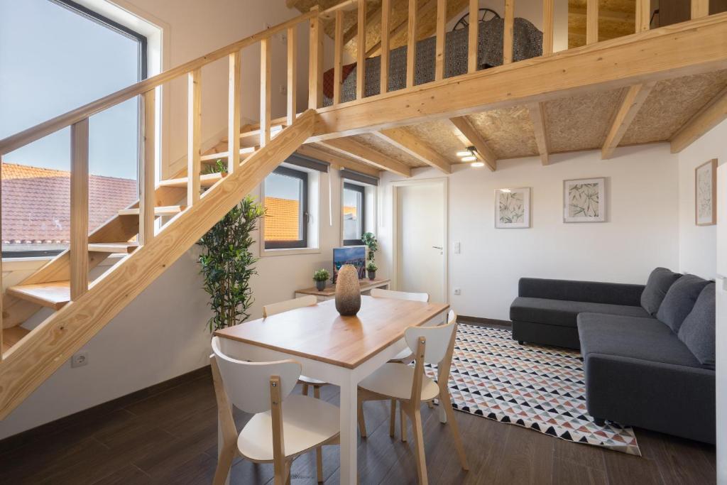 Stylish Duplex House - Terrace & River View Largo Santa Marinha, 19, 4400-290 Vila Nova de Gaia