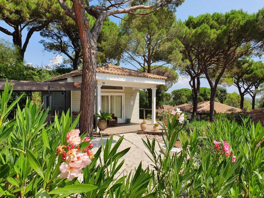 Sumptuous house of 120m with GARDEN and JACUZZI 11000 Carcassonne