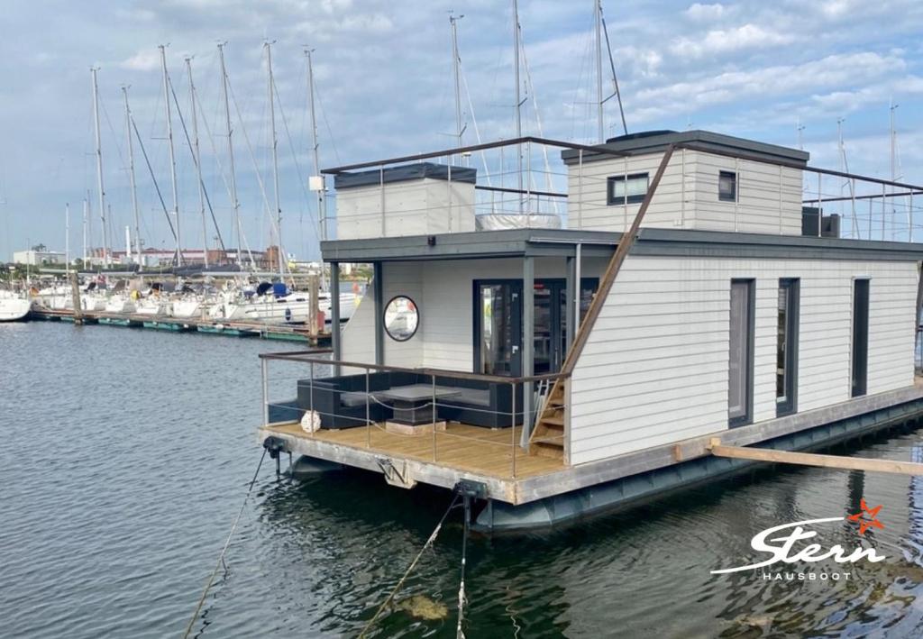 Sundowner - Stern Hausboot Von-Herwarth-Straße 37, 23775 Großenbrode