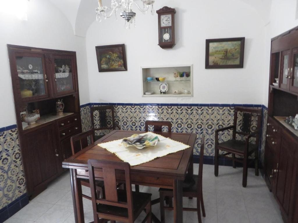 Sunflower Guest House Rua Comendador Ruy Gomes , 40, 7170-055 Redondo