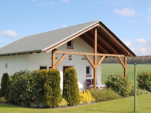 Sunlit Holiday Home with Fenced Garden in Bastorf