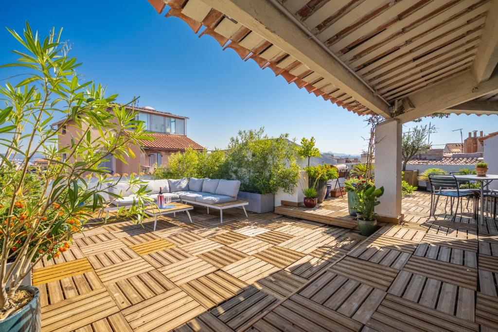 SUPERBE CHALET SITE PAISIBLE AVEC PISCINE CHAUFFEE 14500 Saint-Manvieu-Bocage