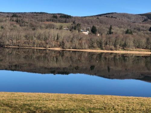 Superbe maison au pied du lac