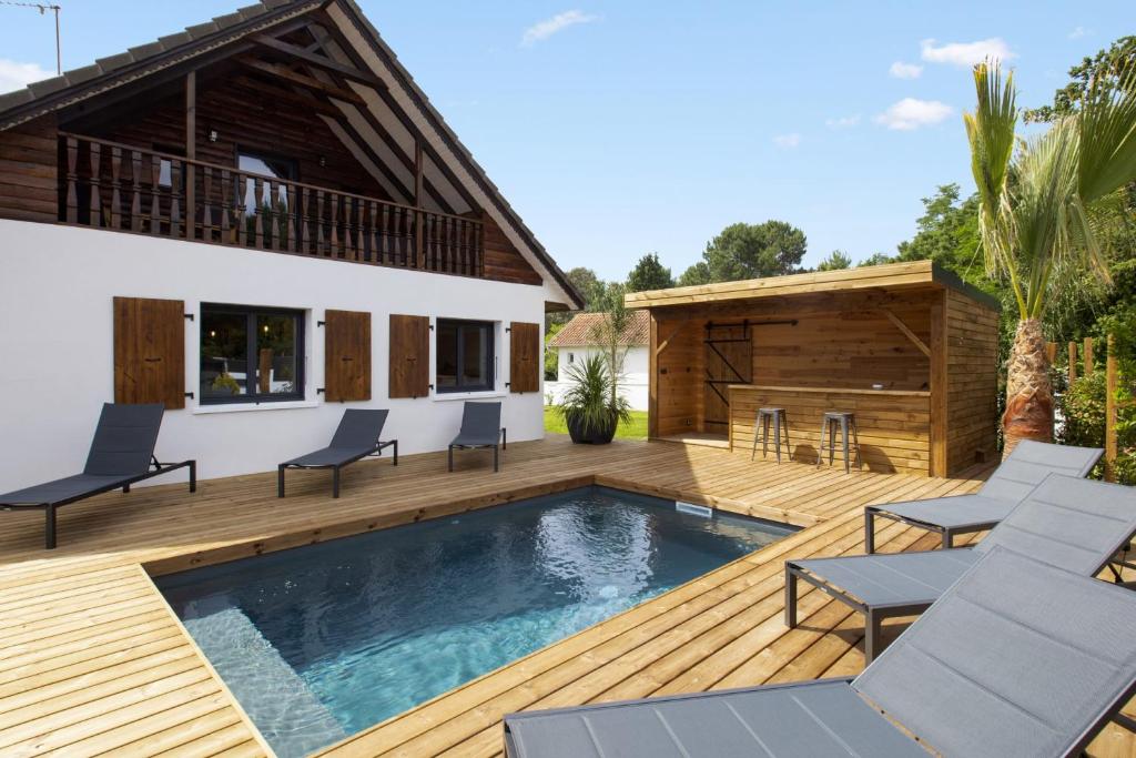 Superbe maison de vacances avec piscine 5 étoiles - Capbreton - Welkeys 193 Chemin de Carrère, 40230 Bénesse-Maremne