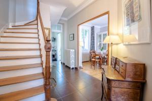 Superbe maison de ville à proximité du centre-ville avec extérieur