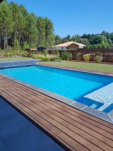 Maison de vacances Superbe Villa au calme avec piscine 170 Chemin de Capère 40200 Pontenx-les-Forges Aquitaine