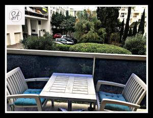 T1 apartment, seaside, near restaurants, shops, activities, casino