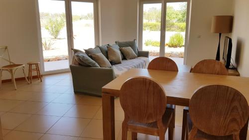 T2 Cabanas Gardens piscina e praia