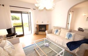 T3 Holiday Cottage near the beach | B111