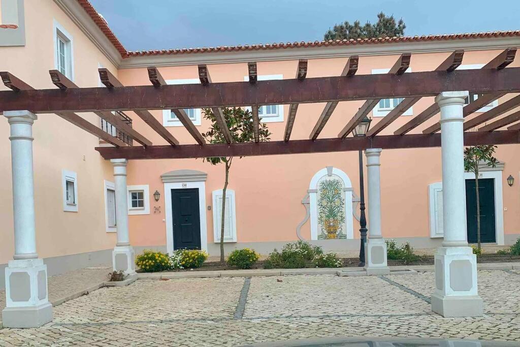 Maison de vacances T3 Vila dos Principes, Praia D'el Rey C42 Rua Dona Catarina de Bragança 2510-453 Amoreira