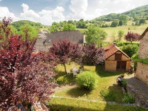 Maison de vacances Tasteful Cottage in Roziers with Terrace Garden BBQ Parking  19600 Lissac-sur-Couze Limousin