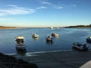 Tavira Small cozy flat by the pool and by the sea