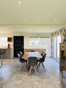 Tenat Er Vorc'h, Grande maison neuve, Wifi, Erdeven