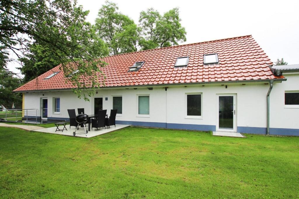 Terraced house, Lohmen , 18276 Garden