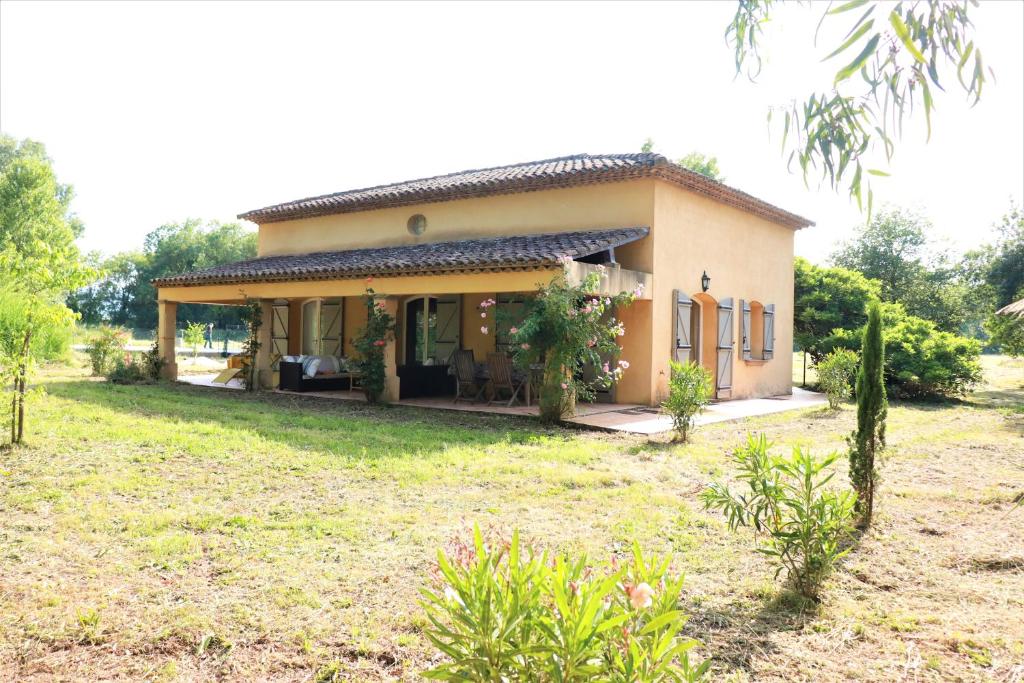 Maison de vacances Terre de Sel RD 559 N° 989, Saint pons les Mûres 83310 Grimaud