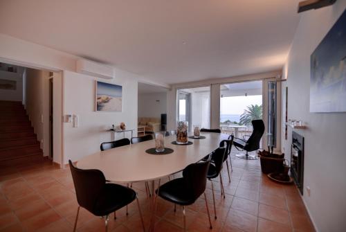 The Fantastic Beach House of Luz