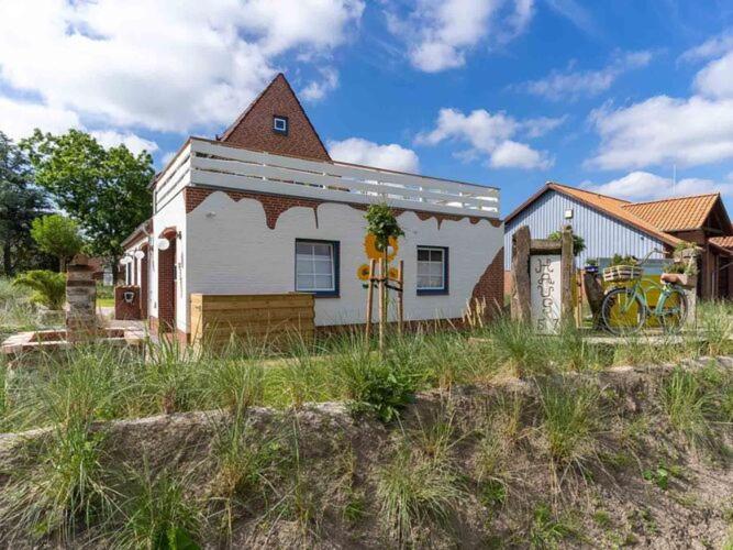 Maison de vacances The house is in the heart of Tating  25881 Tating