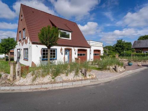 The house is in the heart of Tating