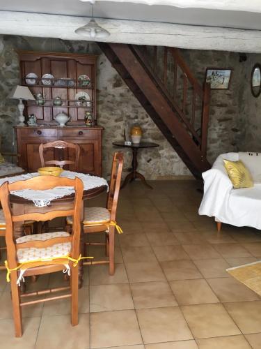 Maison de vacances The Old Barn 60 Rue du Pont de l'Eze 84240 La Tour-dʼAigues Provence-Alpes-Côte d\'Azur