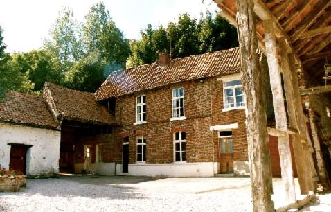 Maison de vacances The Old French Farm House - Salvecques 1 Chemin de Fauquembergues 62380 Wismes