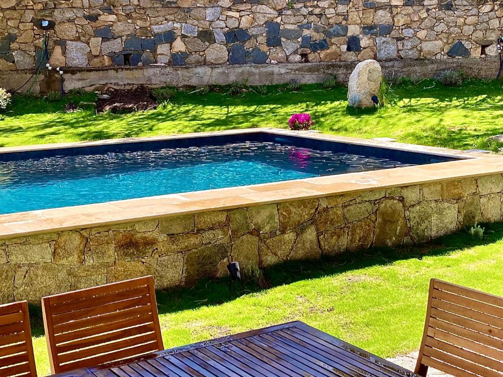 The Scandinavian Bastide, sleeps up till 12, extra guest house sleeps 4