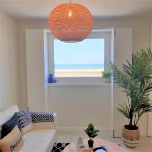 The Shore @ Atlantic Beach - Waterfront Beach House, Tiny Pool, Terrasse