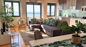 The Shore@GreenCoast - Waterfront Beach House Espinho