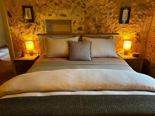 the Snug House