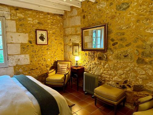 the Snug House