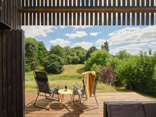 The wood house/La Maison Bois